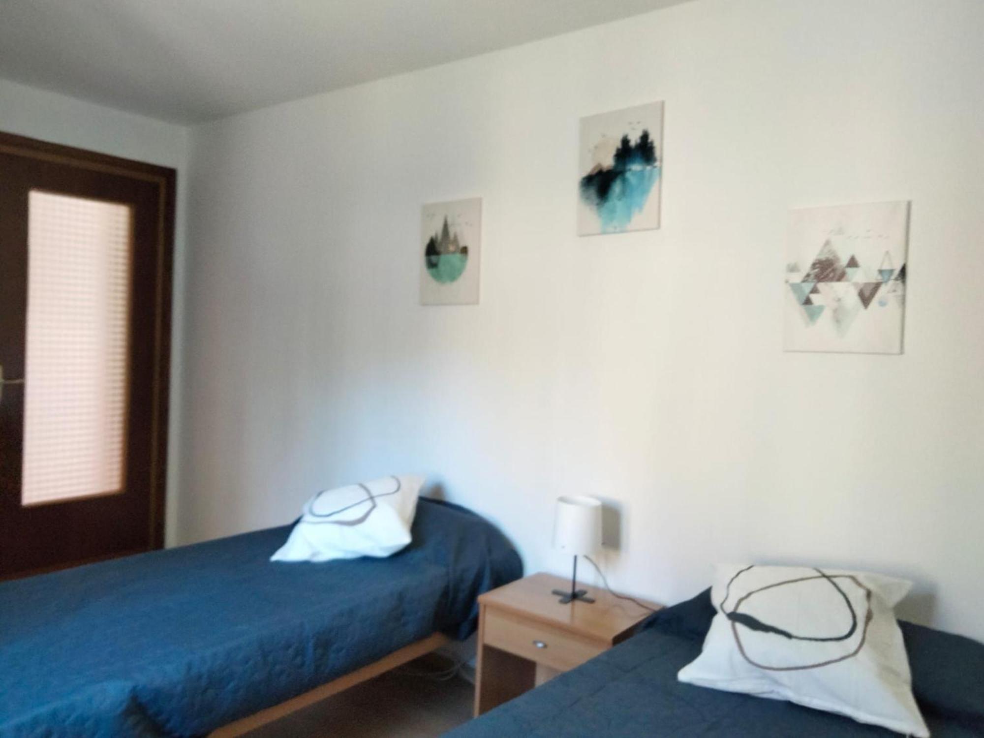 Single House Totally Independet Интрод Екстериор снимка